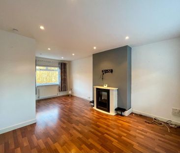 2 bedroom end of terrace house to rent - Photo 1