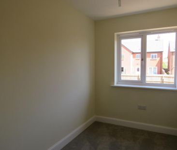 3 bedroom detached house to rent - Photo 4