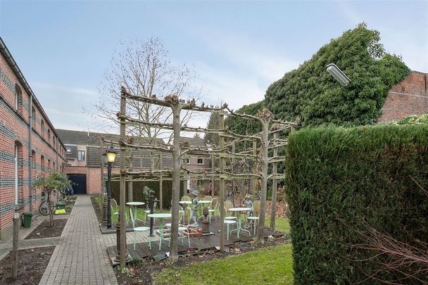 Sympathieke woning in een oase van rust middenin centrum - Foto 1