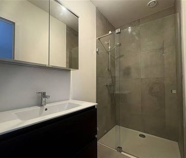 Appartement te huur - Foto 2