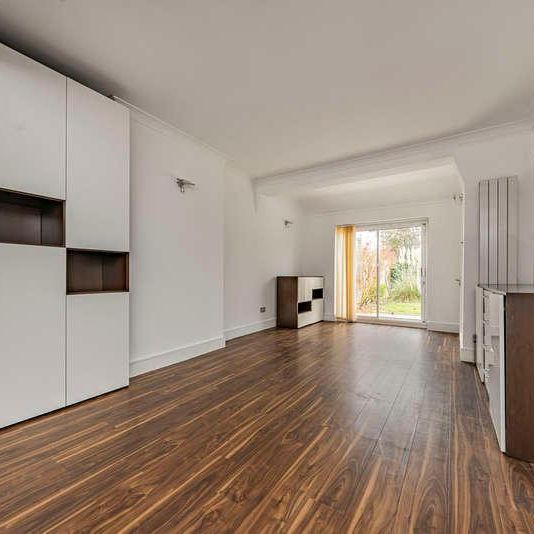 Bonnersfield Lane, Harrow, HA1 - Photo 1