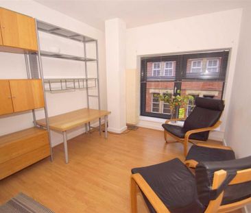 1 bedroom flat to rent - Photo 3