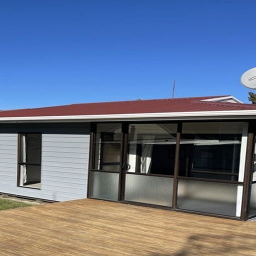 Tidy 2 bedroom home - close to town - Waihi - Photo 1