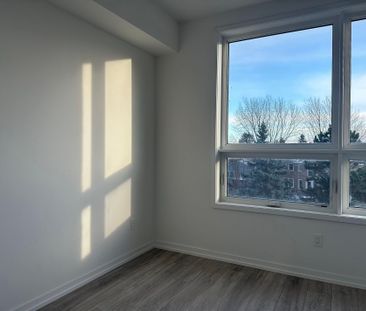 For Lease - 22 LYTHAM GREEN Circle Unit# 12, Newmarket, Ontario - Photo 1