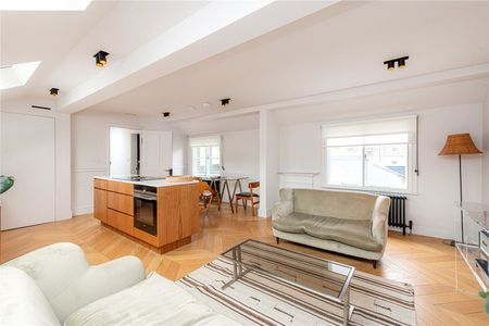 Weymouth Mews, W1G - Photo 2