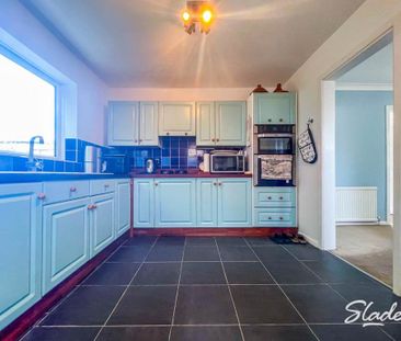 3 bedroom detached house to rent - Photo 6