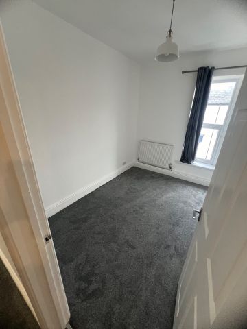 2 Bed Flat, Soundwell Road, BS16 - Photo 5