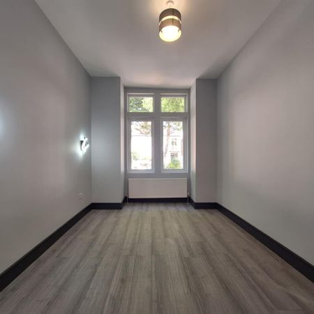 Queen Anne Avenue, Bromley BR2, London - Photo 3