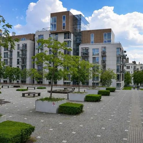 Hezký moderní byt 2+kk k pronájmu v rezidenci Korunni dvur Praha 2 Vinohrady, blízko Flora - Photo 1