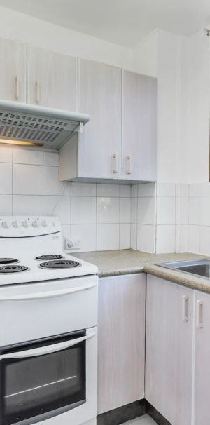 Conveniently Located Studio - Photo 1