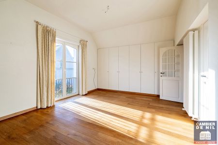 Charmante, ongemeubelde, vrijstaande villa in 2de lijn in het zoute Zoute nabij de zee & tennis - Photo 2