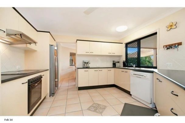 6 Astill Court, - Photo 1