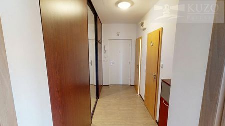 Pronájem bytu 2+kk 52 m² - Fotografie 4