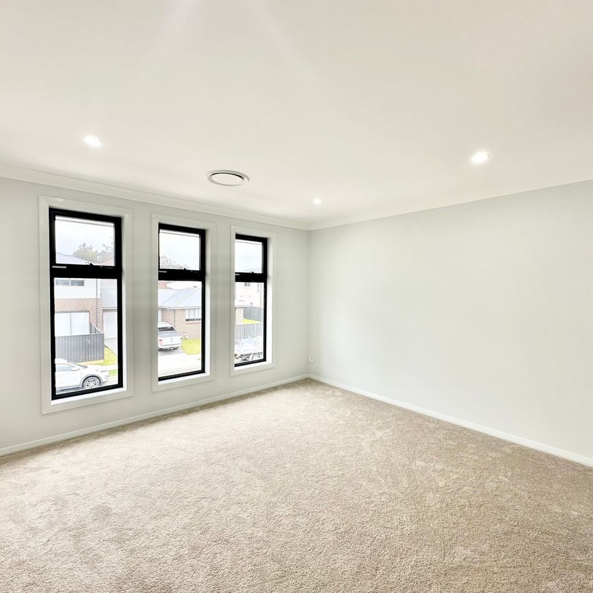 A Rare Gem! - Photo 1