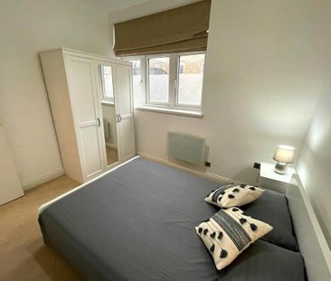 Studio to rent - Photo 3