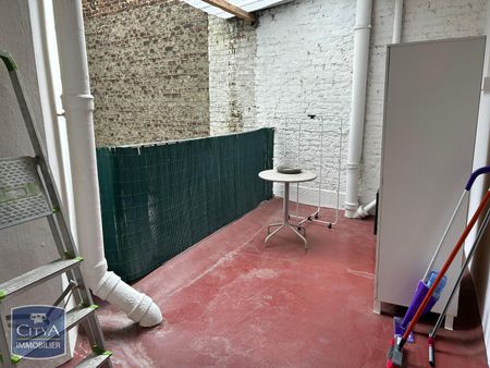Location Appartement 1 pièce 27m² LILLE 59000 - Photo 2