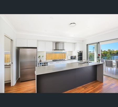 53 Waterway Drive, Birtinya, Qld 4575 - Photo 4