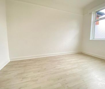 2 bedroom maisonette to rent - Photo 1