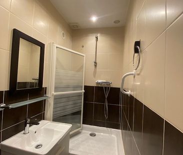 Location Appartement 1 pièce 19m² LA CELLE ST CLOUD 78170 - Photo 3