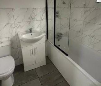 2 Bed Flat, Roman Road, E3 - Photo 5