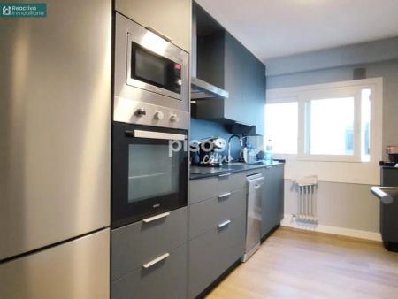 Piso en alquiler en Calle Calle de Frei Rosendo Salvado, 16, Número 16 - Foto 5