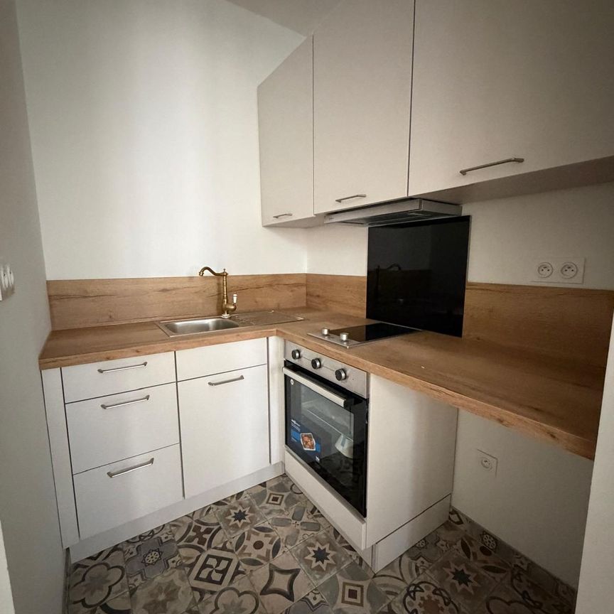 Location Appartement 1 pièce 28m² MONTAUBAN 82000 - Photo 1