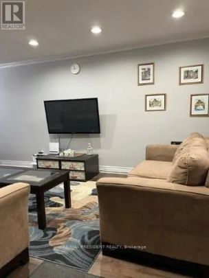 23 DAVELAYNE ROAD - Photo 1