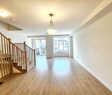 For Lease - 25 John Canning Way, Markham, Ontario - Photo 1