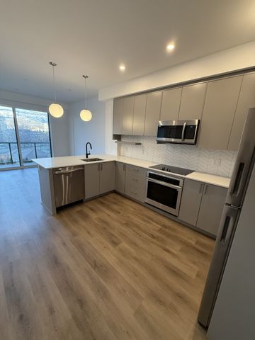 BRAND NEW 1 BED 1 BATH AT FIVE CROSSINGS - Photo 5