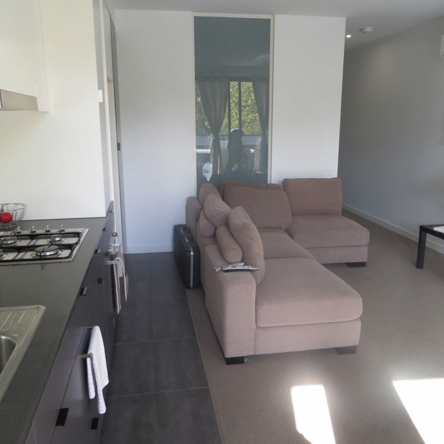 102/18 Queen Street, Blackburn VIC 3130 - Apartment For Rent | Domain - Photo 1