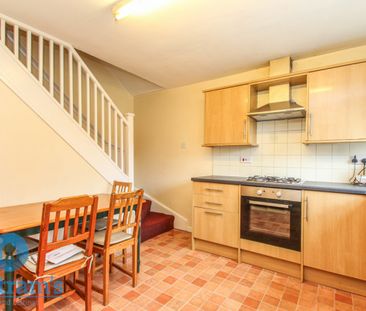 2 bed Mid Terraced House for Rent - Photo 6