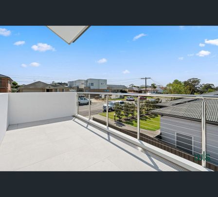 2/7A Shelton Street, Charlestown, NSW 2290 - Photo 1