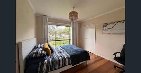 PRACTICAL LIVING. - Photo 5