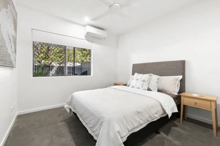 Unfurnished apartment, Pinnacle of living in Smithfield - Photo 5