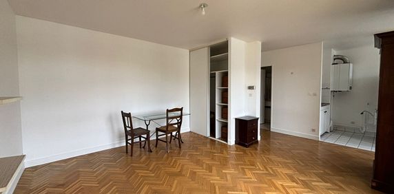 Location Appartement 1 pièce 32m² - Photo 2