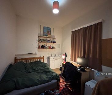 5 bedroom flat to rent - Photo 1