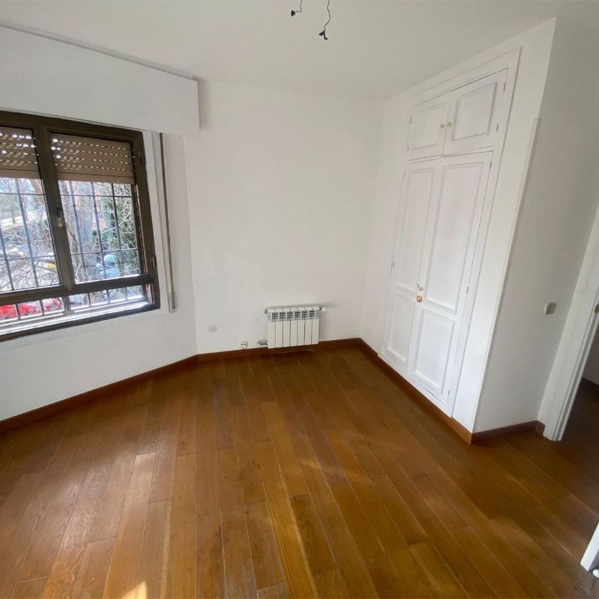 Majadahonda - Photo 1