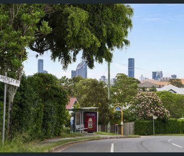 Light-Filled Unit in Prime Annerley Location - Photo 3