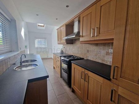 Princess Street, Maesteg, Bridgend, CF34 - Photo 5
