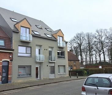 Gerenoveerd 1-slaapkamerappartement te huur in Assebroek Brugge - Photo 1