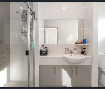 Live Where Lifestyle Meets Convenience - Photo 5