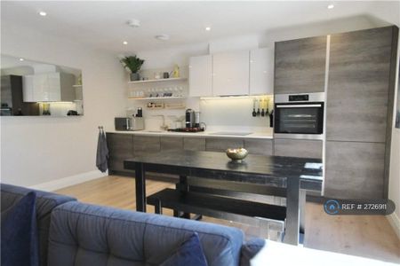 1 bedroom flat to rent - Photo 5