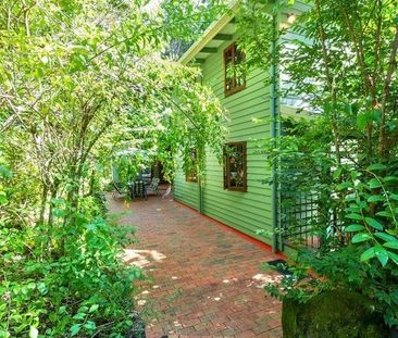 UNFURNISHED SECLUDED HOME IN KURANDA! - Photo 1