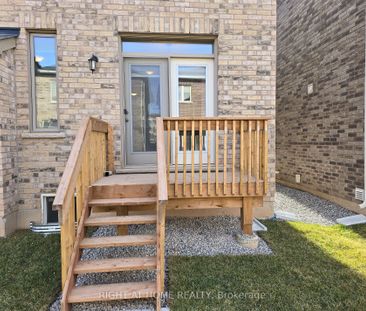 Detached Home For Lease | W8058450 - Photo 6