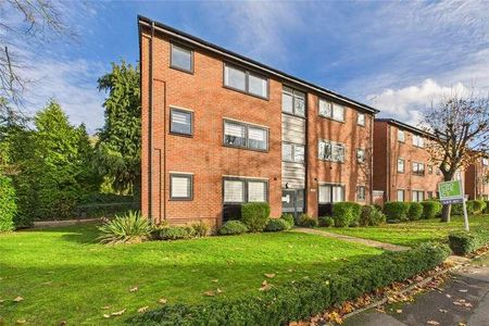 Ray Park Avenue, Maidenhead, Berkshire, SL6 - Photo 5