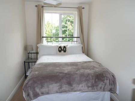 Stavely Way, Nottingham, NG2 - Photo 2