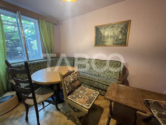 Casa 5 camere 4 bai 250 mpu mobilata utilata terasa Cetate A - Fotografie 1