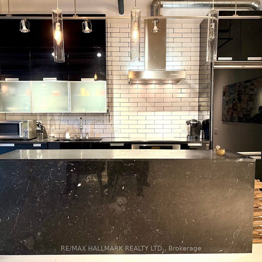 Toy Factory Lofts - Photo 1