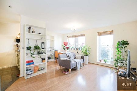 Goldsmiths Row, London, London - Photo 5