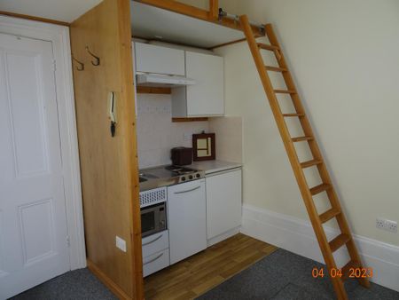 Studio to rent - Photo 4